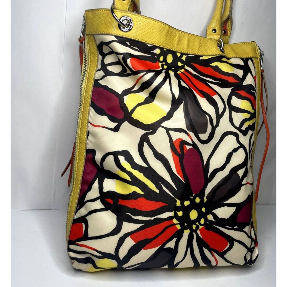 Relic Floral Yellow Reversible Tote Shoulder Bag Fabric Nylon Top Handle Zip - Picture 3 of 9